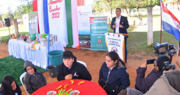 Almuerzo Escolar llega a niños de San Juan Nepomuceno - Noticiero Paraguay