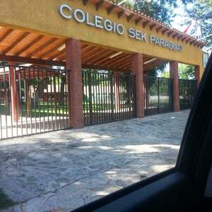 Colegio intervenido por el MEC retoma desde hoy clases presenciales - La Clave