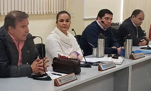 Concejales proponen asamblea en la rotonda para exigir acciones al MOPC - OviedoPress