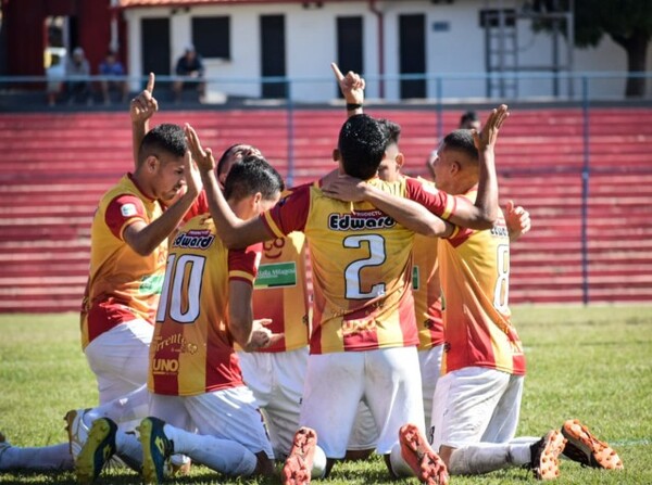 Sport Colombia triunfó en el cierre de la fecha 3 - APF