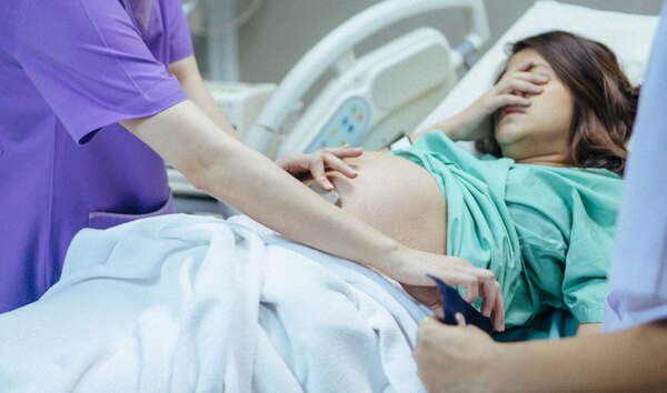 Diario HOY | Capacitan sobre parto respetado y sin violencia obstétrica