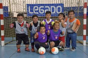 Bolivia cayó por goleada contra Paraguay por 6-0 en la Copa América de Talla Baja
