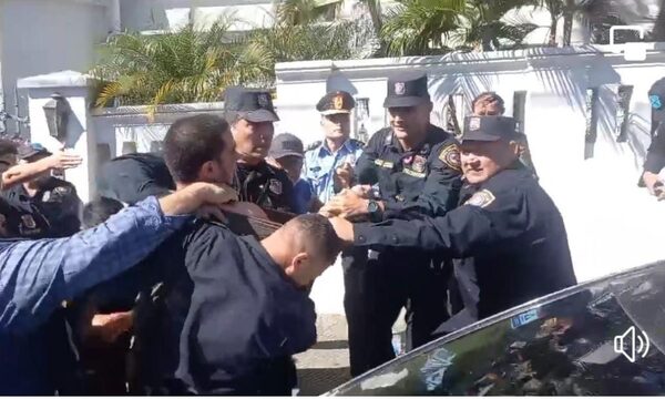 (VIDEO) Incidentes frente al Consejo de la Magistratura durante conformación de ternas para TSJE