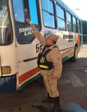 Intensifican controles de buses en Hernandarias - ABC en el Este - ABC Color