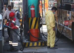 Fallas en la distribución de diésel provocan filas en gasolineras bolivianas - MarketData