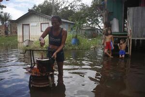 Amazonía sufre embate de las inundaciones | 1000 Noticias