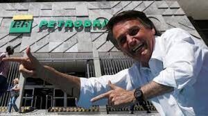 Bolsonaro destituye a titular de Petrobras tras 40 días en el cargo