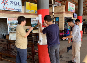 Instalan cargadores en la Terminal de Coronel Oviedo - Noticiero Paraguay