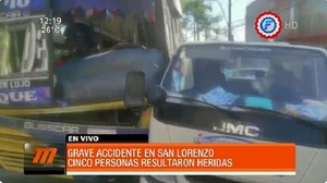 Choque en el centro de San Lorenzo deja cinco heridos