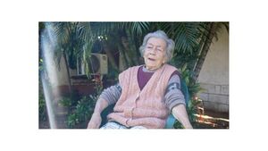 Abuelita ya vendió todas sus mandarinas y fue furor