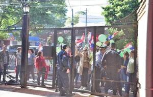 Docentes procesadas podrían perder su matrícula – Prensa 5