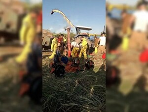 CORTABA PASTO, LA MÁQUINA LE ATRAPÓ Y LE DEJÓ SIN PIERNA