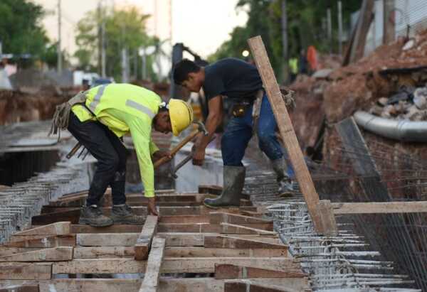 Diario HOY | Avanzan los trabajos del futuro desagüe pluvial de Molas López