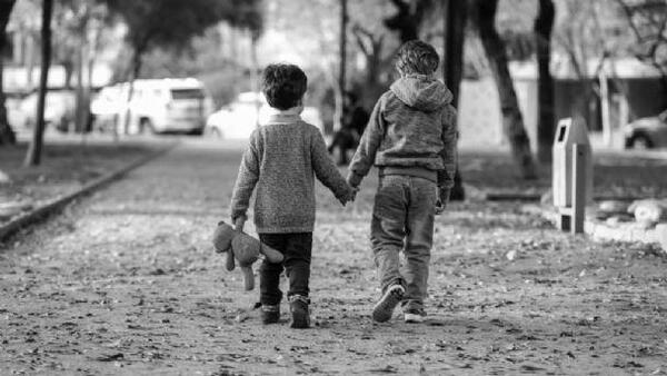 Diario HOY | Encuentran a la mujer que abandonó a sus hijos mellizos: “Se fue a farrear”