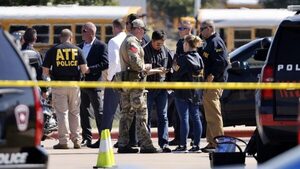 Tiroteo en escuela de Texas habría causado 16 muertos | 1000 Noticias