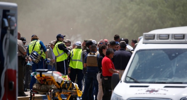 Al menos 15 muertos y otros heridos tras un tiroteo en una escuela primaria de Texas