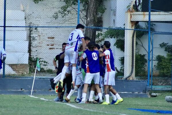 1° de Marzo, a segunda fase - Fútbol de Ascenso de Paraguay - ABC Color