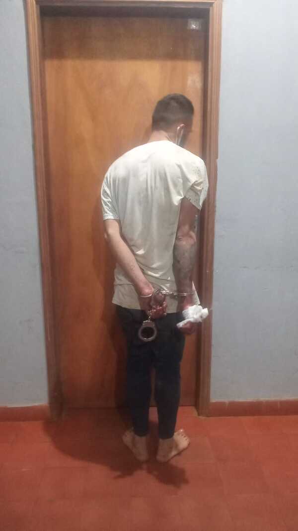 Golpeó hasta a su suegra en un arranque de furia, y durmió en el calabozo