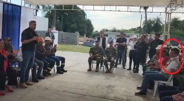 Brunetti, precandidato a vice, en acto oficial de Abdo  - Nacionales - ABC Color