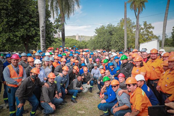 Gobierno cumple con reivindicación histórica al nombrar a 136 funcionarios antiguos de la INC - .::Agencia IP::.