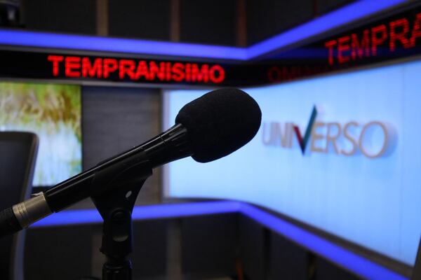 Diario HOY | Universo 970 celebra 23 años de vida