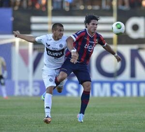 ‘Memo’ Beltrán: “Cerro hoy tiene la posibilidad de hacer un buen partido y clasificar”