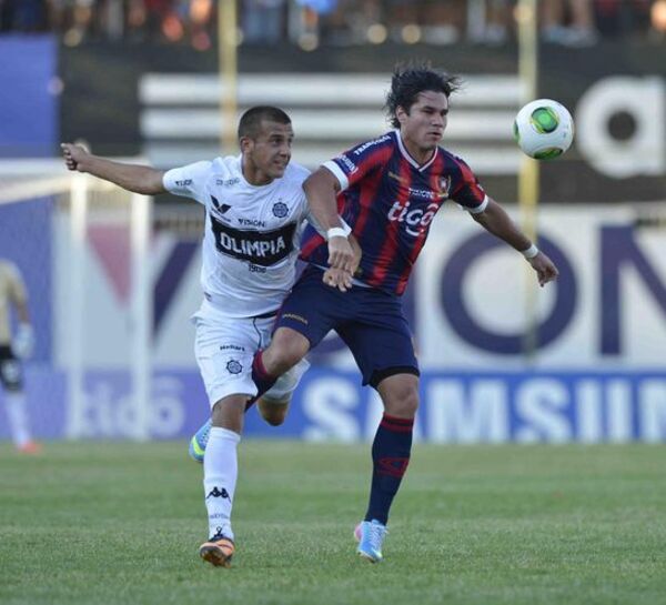 ‘Memo’ Beltrán: “Cerro hoy tiene la posibilidad de hacer un buen partido y clasificar”