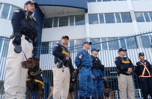 Cerro-Olimpia: Policía lanza operativo para evitar hechos vandálicos •