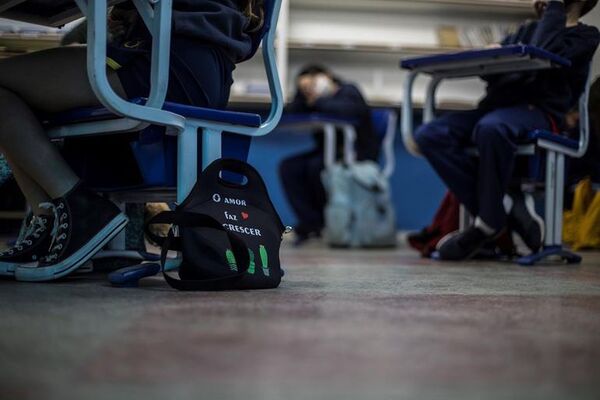 Plan de alumnos para cometer una masacre en colegio de Ciudad del Este - ABC en el Este - ABC Color