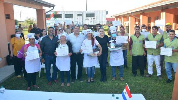 Sinafocal entregó certificados y kits de herramientas a más de 400 egresados de Central - .::Agencia IP::.