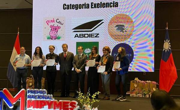 Cliente del CAH galardonado en “Categoría de Excelencia” en el Premio Nacional Mipymes 2022