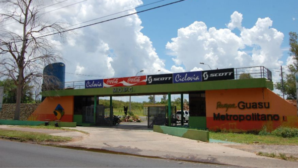 Presentaron 30.000 firmas para salvar al Parque Guasu - El Independiente