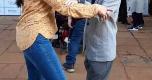 La Nación / “Tango Terapia”, una alternativa terapéutica y recreativa para personas con discapacidad