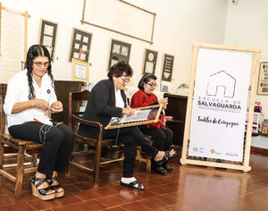 Habilitan nueva Escuela de Salvaguarda “Textiles de Carapeguá”, que se replicará en Latinoamérica.