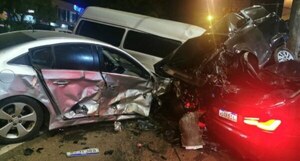 Imputan a jóvenes que causaron múltiple choque en Ciudad del Este - Noticiero Paraguay