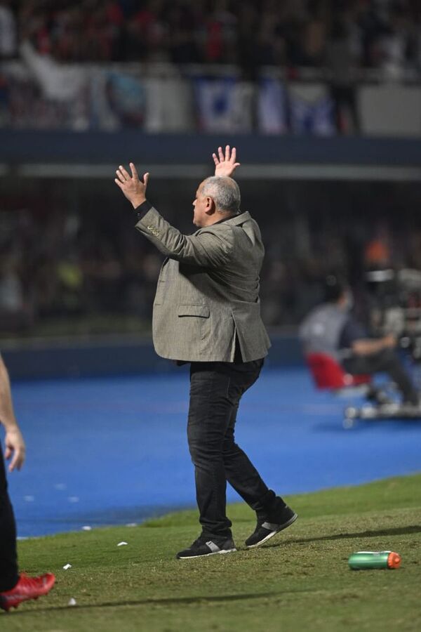 Francisco Arce reconoce que:“no fue la mejor versión” - Fútbol - ABC Color