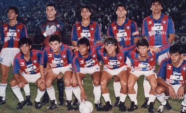 Crónica / "Cagones": el lapidario posteo de un exídolo del Ciclón