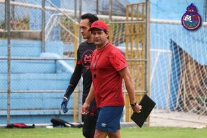 José Cardozo juega su primera final en Guatemala - Fútbol - ABC Color