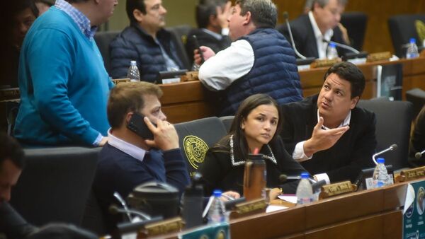 Colorados evitan intervención de Guairá con "truco" de indignación