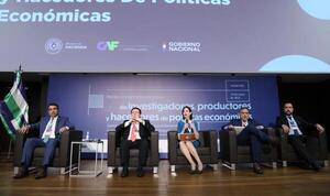 Paneles del primer congreso de políticas económicas planteó claves para una recuperación inclusiva del Paraguay - .::Agencia IP::.