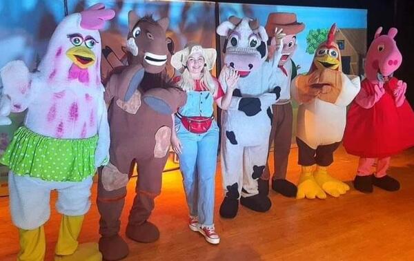 Imperdible show infantil en Coronel Oviedo – Prensa 5