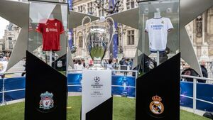 El trofeo de la Champions League ya está expuesto en París