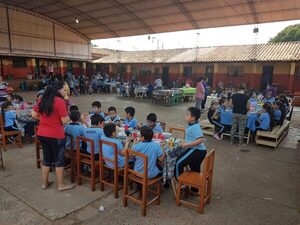 Almuerzo escolar: Seguirá la espera en las escuelas » San Lorenzo PY