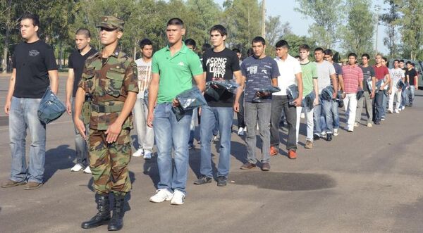 MEDIA SANCIÓN PARA REGLAMENTAR LEY QUE ESTABLECE LA OBJECIÓN DE CONCIENCIA AL SMO