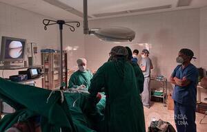 Cuatro pacientes beneficiados en jornada quirúrgica de rodilla en Clínicas