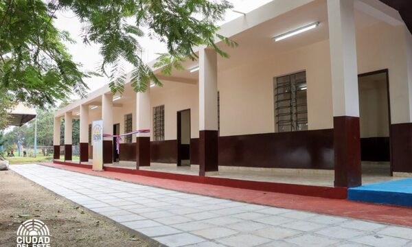 Municipalidad de CDE inaugura múltiples obras en el Centro Regional de Educación – Diario TNPRESS