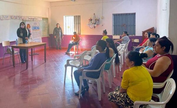 Mujeres privadas de libertad reciben charla informativa sobre la Ley que las protege