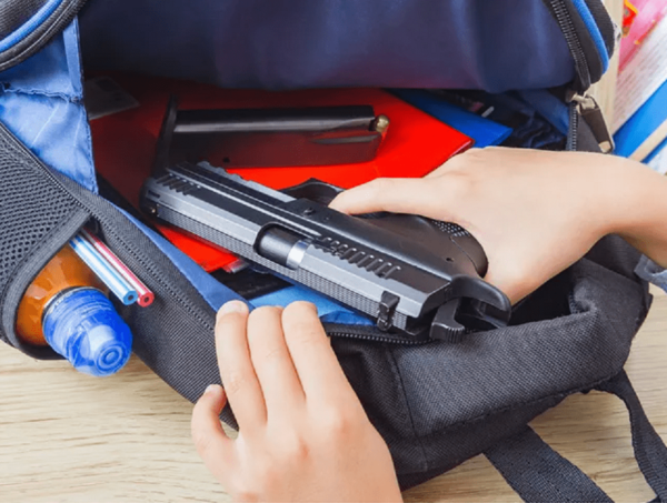 Mensualmente en Paraguay se notifican 2 a 3 posibles tiroteos en colegios, según la Policía · Radio Monumental 1080 AM