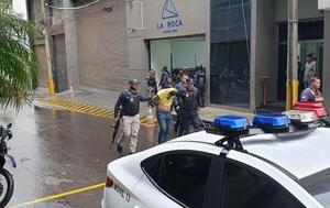 Un aprehendido tras asalto con toma de rehén en Ciudad del Este – Prensa 5
