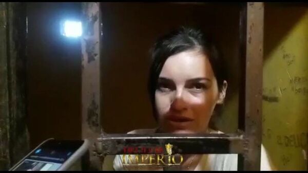 Mujer fue detenida por violencia familiar contra su esposo e hijo pequeño - Radio Imperio